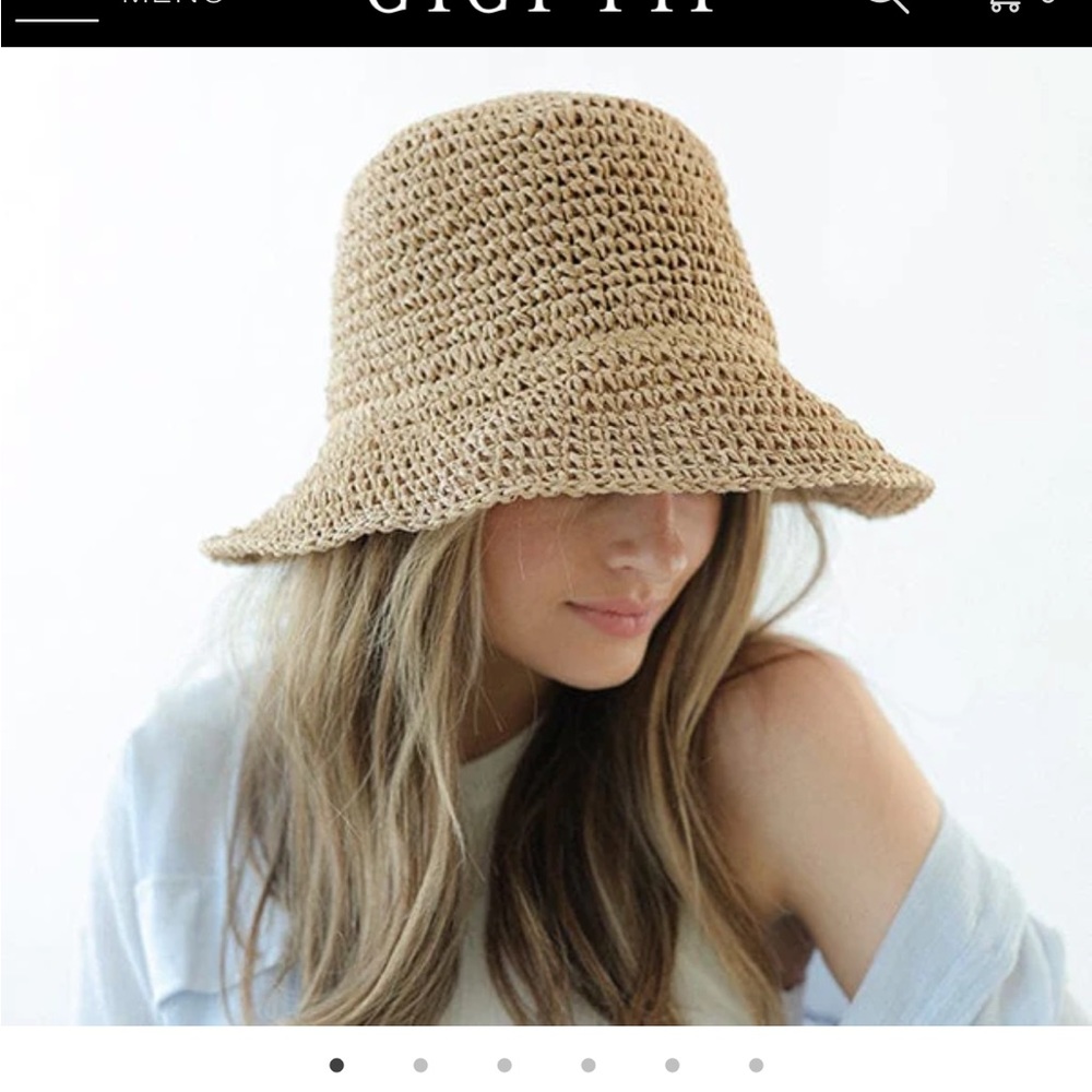 NWT Gigi pip sal crochet bucket hat